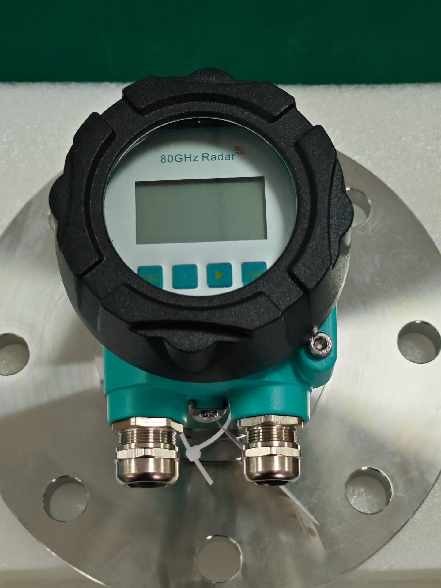 How to adjust the sensitivity of the SF-X tuning fork (liquid) switch of Biao Wang?